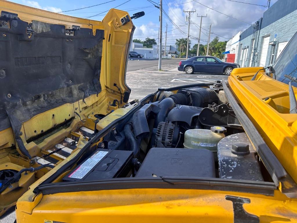 2003 Hummer H2 Base - Photo 9
