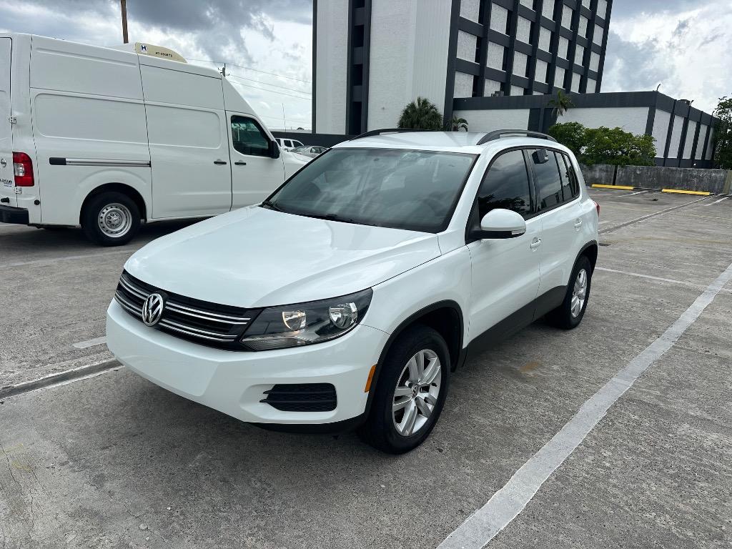 2015 Volkswagen Tiguan 2.0T S Auto's photo
