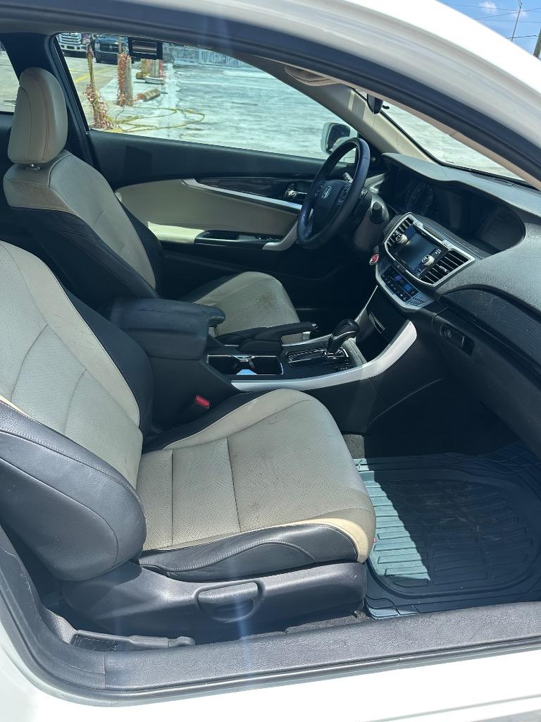 2013 Honda Accord EX-L - Photo 7