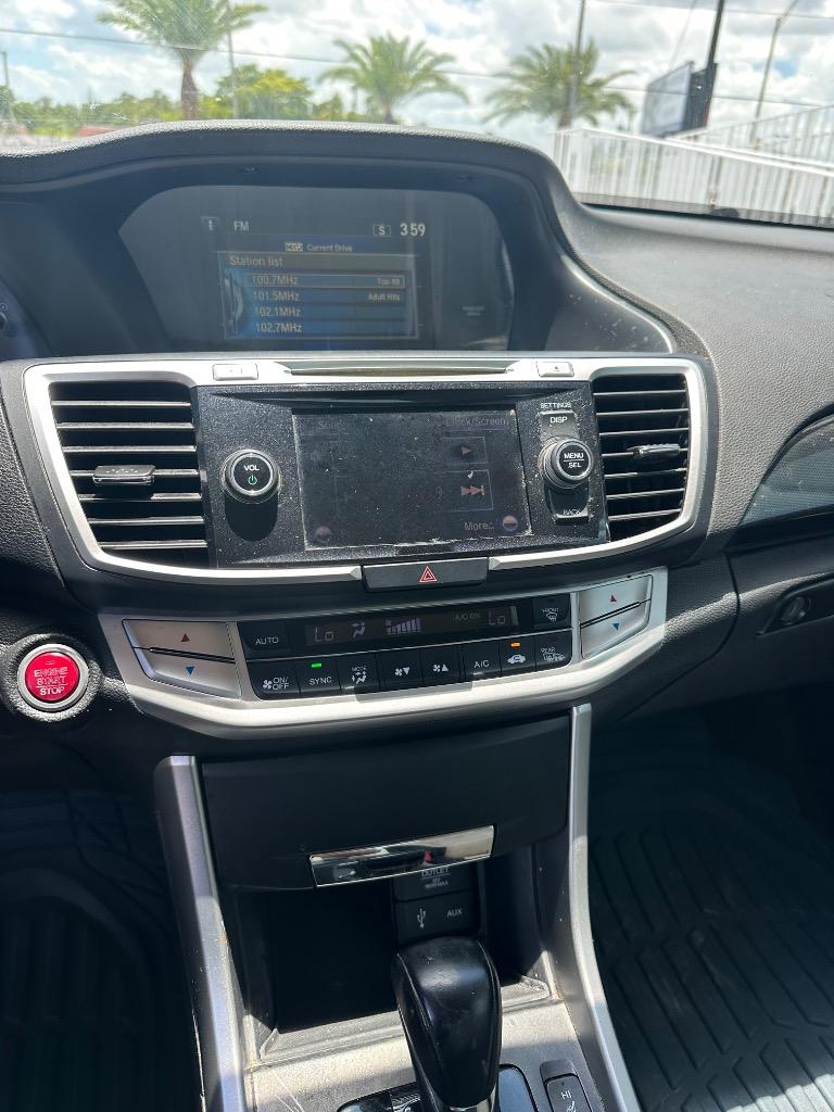 2013 Honda Accord EX-L - Photo 10
