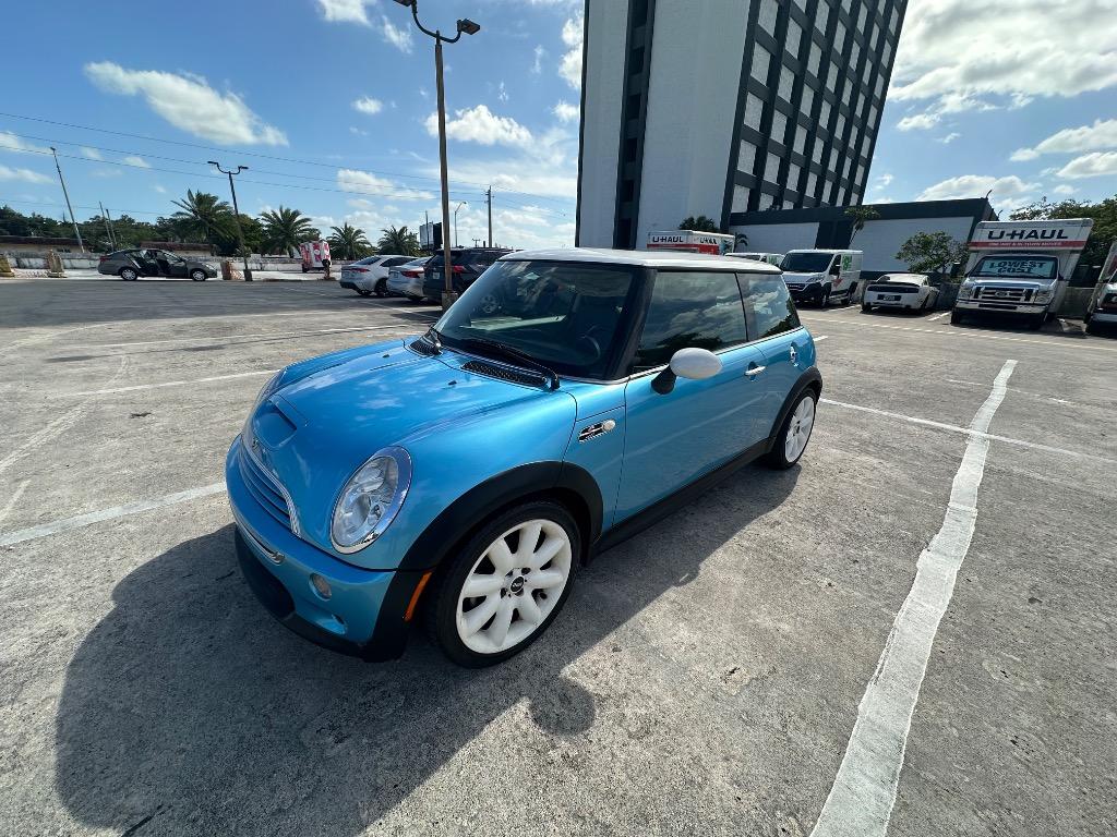 2002 MINI Cooper Cooper S's photo